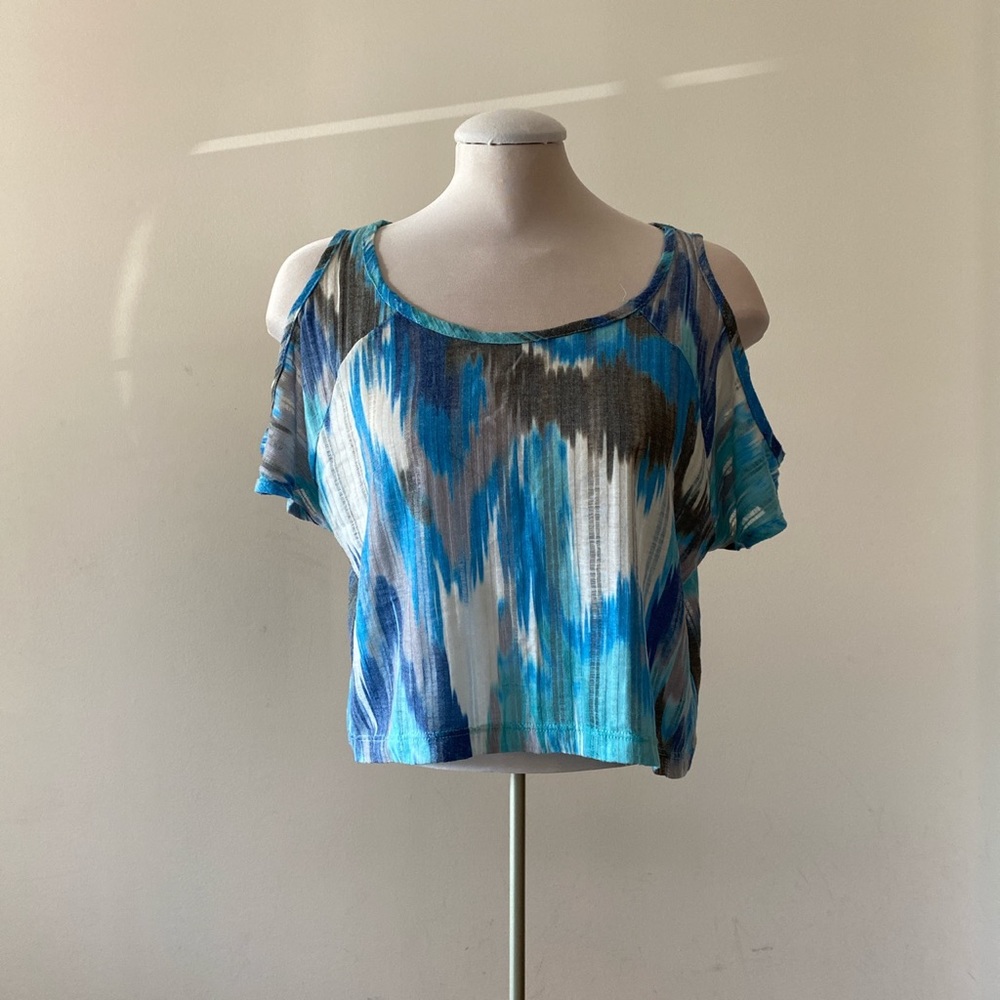 Forever 21 off the shoulder crop top